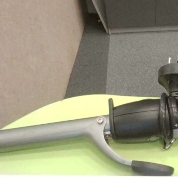 hair currler - Picture 1 of 1